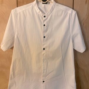 Mens Short sleeve white dress shirt.